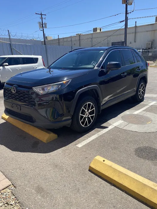 Last Resort Car Rental Picture 9