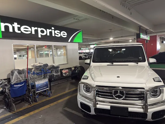 Enterprise Rent-A-Car Picture 2