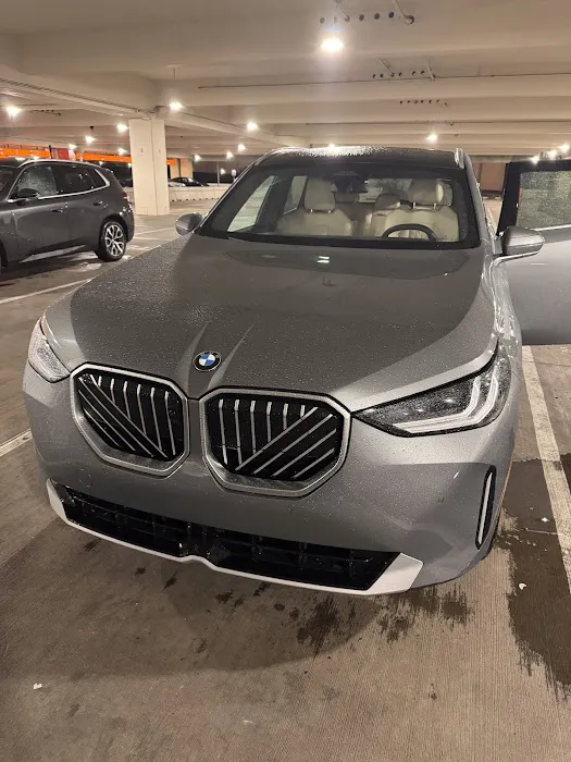 SIXT Rent a Car Phoenix Sky Harbor Airport Picture 4