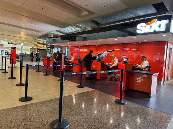 SIXT Rent a Car Phoenix Sky Harbor Airport Picture 7