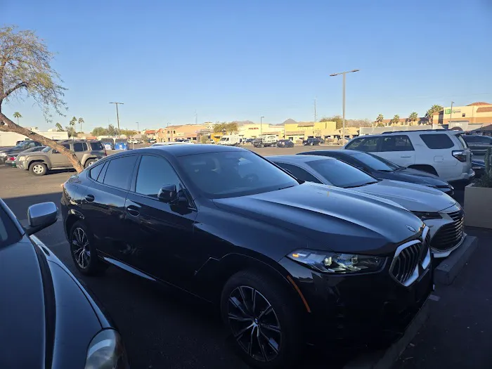 SIXT Rent a Car Phoenix Sky Harbor Airport Picture 1