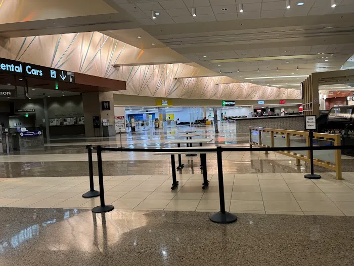 Phoenix Airport Rental Car Center Picture 6