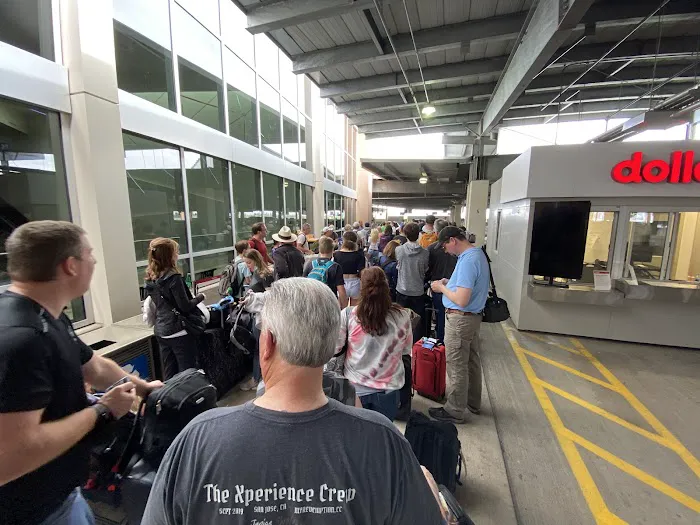 Thrifty Car Rental - Phoenix - Sky Harbor International Airport Picture 3