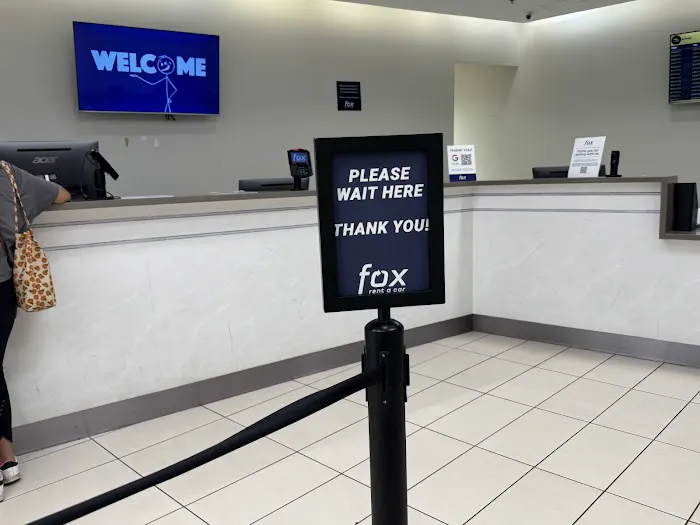 Fox Rent A Car Phoenix Airport Picture 2