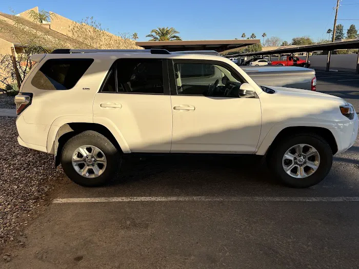 Fox Rent A Car Phoenix Airport Picture 5