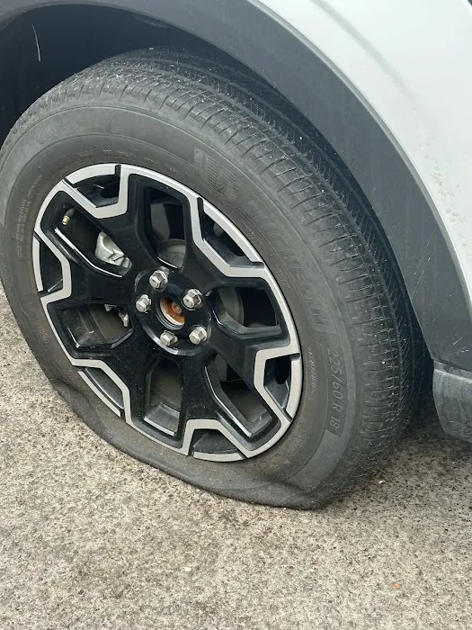 Avis Car Rental Picture 2