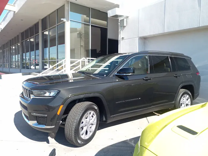 Enterprise Rent-A-Car Picture 2