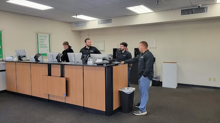 Enterprise Rent-A-Car Picture 7