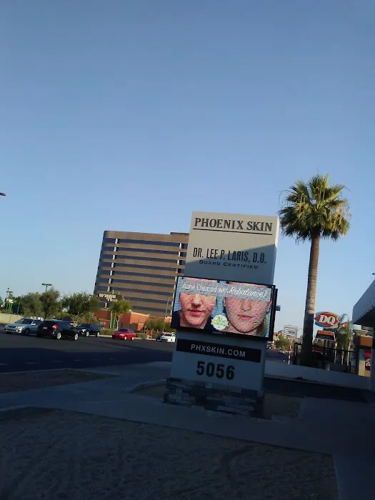 Hertz Car Rental - Phoenix - West Camelback Road Picture 10