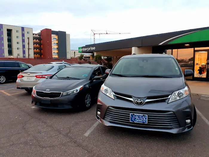 Enterprise Rent-A-Car Picture 8