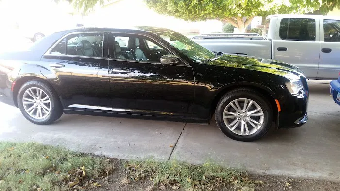 Enterprise Rent-A-Car Picture 2