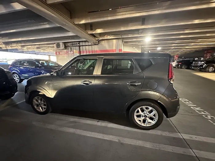 PHX Rental Cars Picture 5