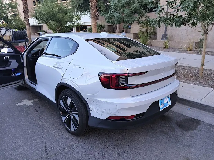 Hertz Uber Picture 9