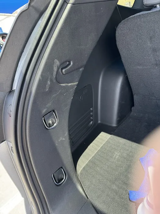 Budget Car Rental Picture 2