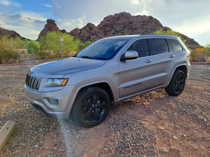 Desert Drives LLC Picture 5