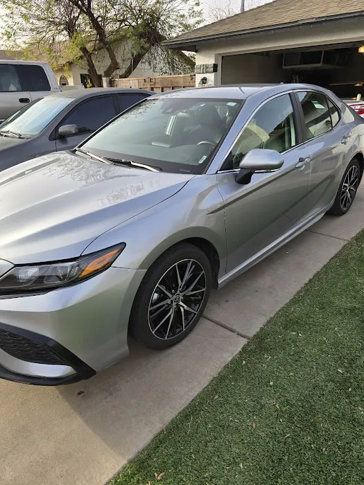 Budget Car Rental Picture 1