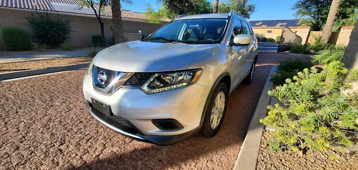 24/7 car rental Picture 1