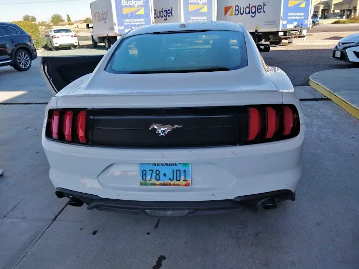 Budget Car Rental Picture 4