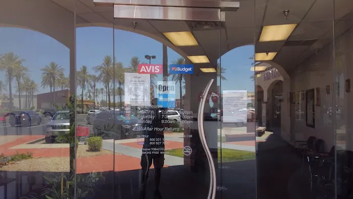Avis Car Rental Picture 2