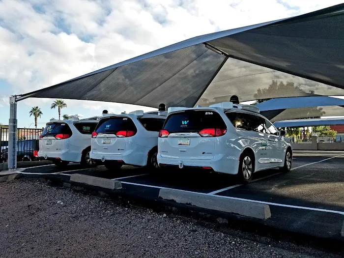 Avis Car Rental Picture 6
