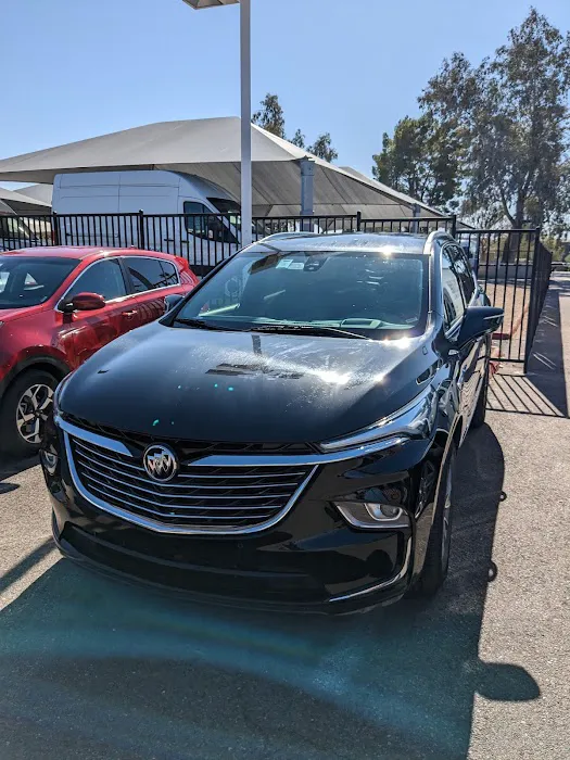 Avis Car Rental Picture 1