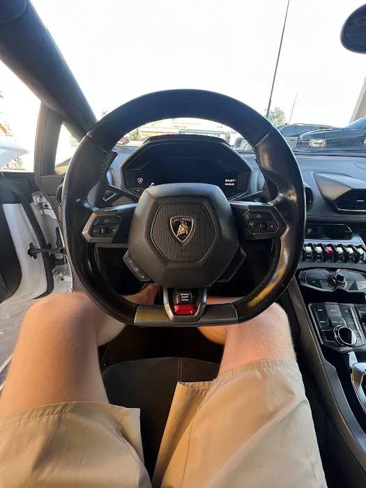 Fantasy Exotic Luxury Car Rentals Picture 9