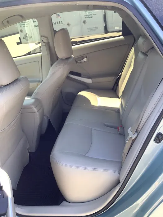 Trusted Auto Rideshare Vehicle Provider Picture 6