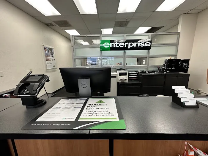 Enterprise Rent-A-Car Picture 7