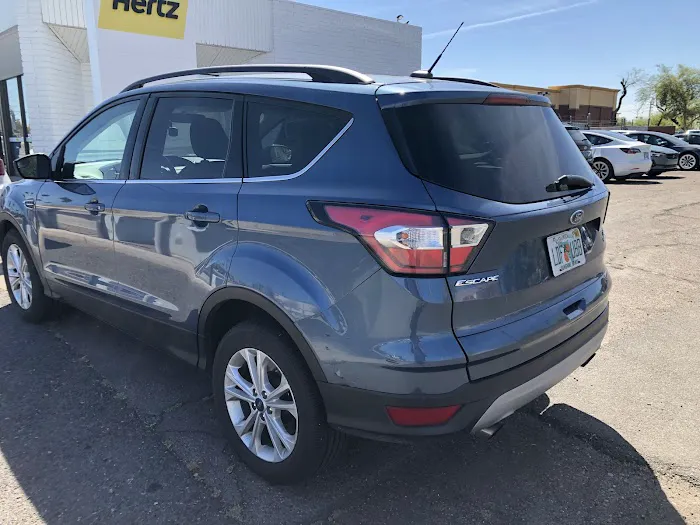 Hertz Car Rental - Mesa - West Main Street Hle Picture 4