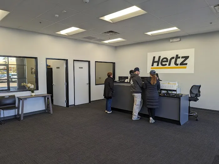 Hertz Car Rental - Tempe - South Priest Drive Picture 1
