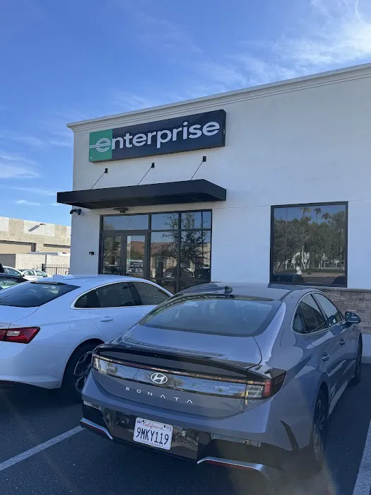 Enterprise Rent-A-Car Picture 7