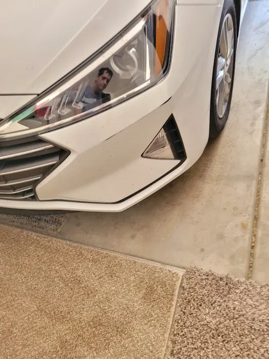 Enterprise Rent-A-Car Picture 4