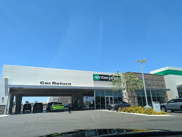 Enterprise Rent-A-Car Picture 8