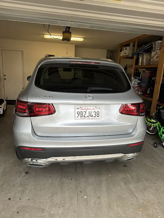 Enterprise Rent-A-Car Picture 1