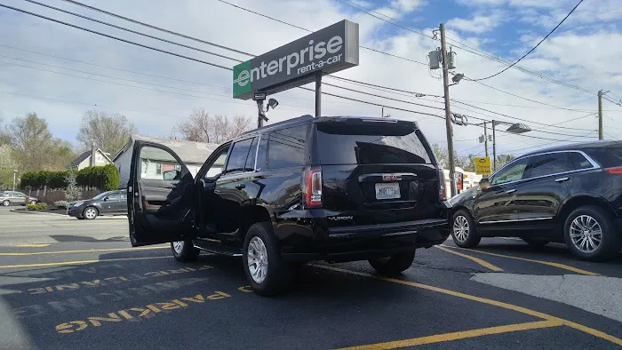 Enterprise Rent-A-Car Picture 9