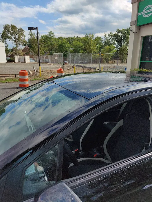 Enterprise Rent-A-Car Picture 2