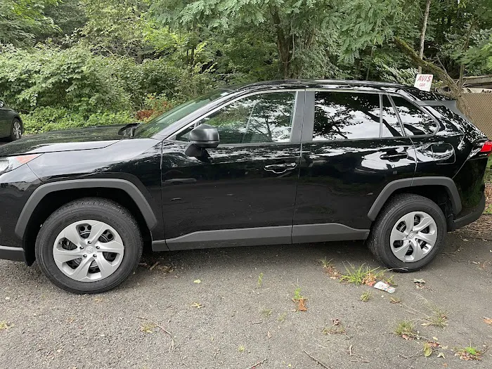 Avis Car Rental Picture 5