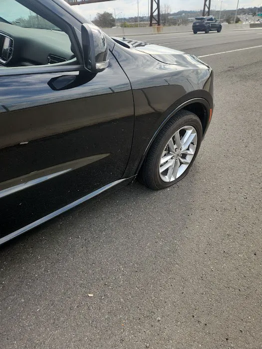 Enterprise Rent-A-Car Picture 9