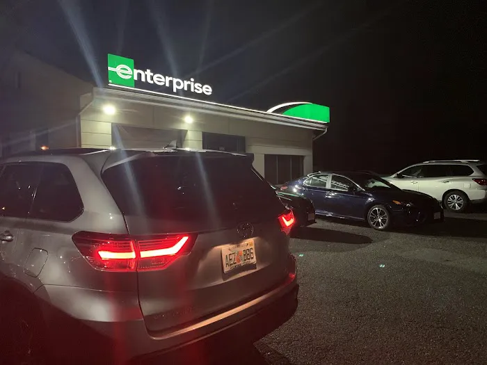 Enterprise Rent-A-Car Picture 4