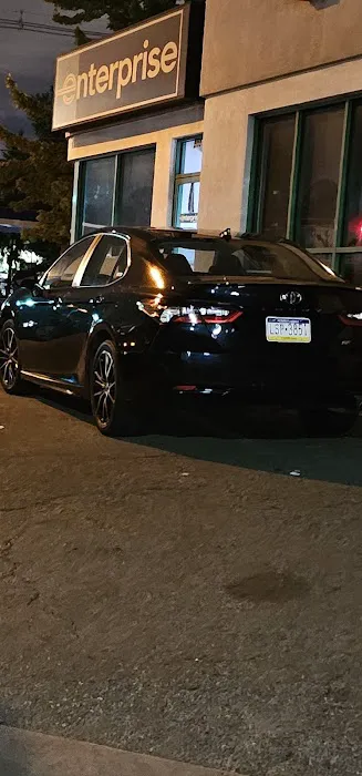 Enterprise Rent-A-Car Picture 1