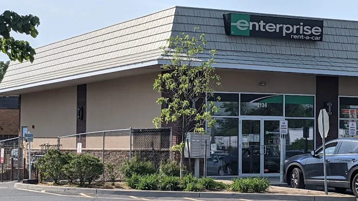 Enterprise Rent-A-Car Picture 3