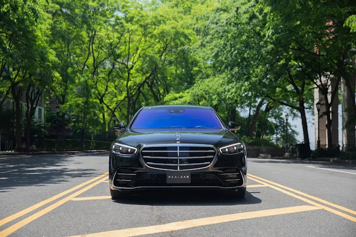 RealCar: Premium & Luxury Car Rental Westchester County Airport HPN Picture 8