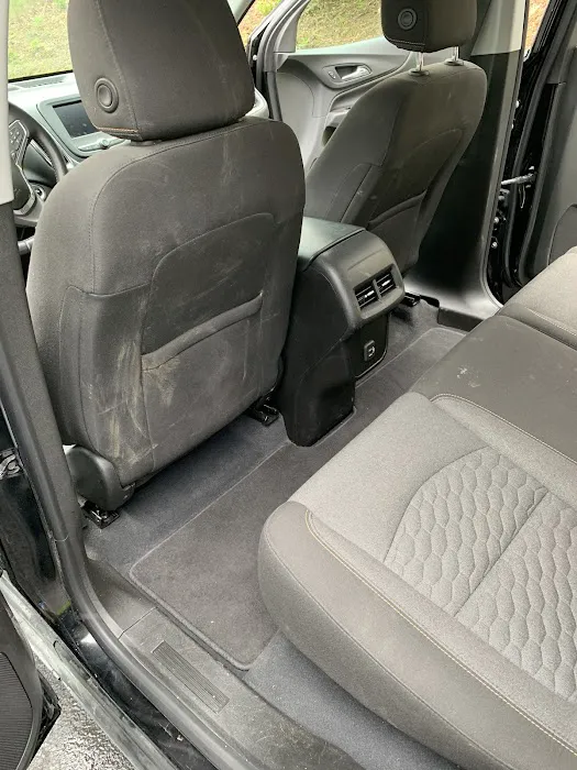 Avis Car Rental Picture 7