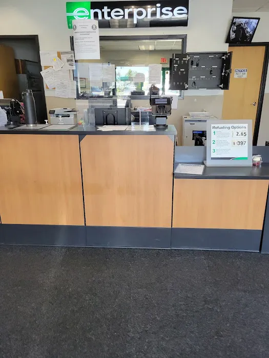 Enterprise Rent-A-Car Picture 8