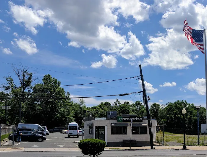 Enterprise Rent-A-Car Picture 3