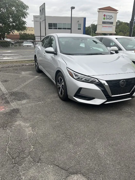 Avis Car Rental Picture 7