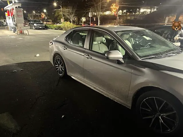 Avis Car Rental Picture 1