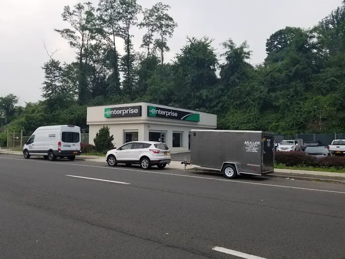 Enterprise Rent-A-Car Picture 7