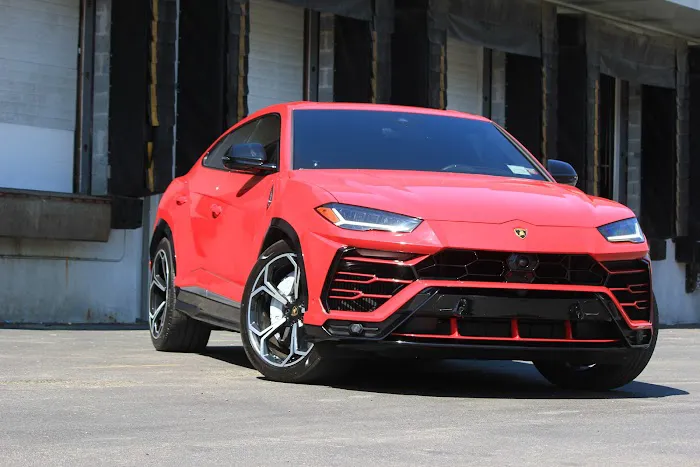 Veluxity Exotic Car Rental Picture 2