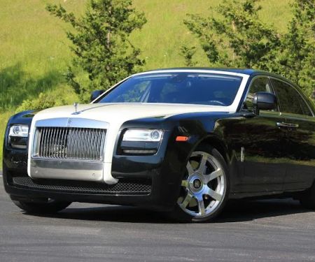 Veluxity Exotic Car Rental